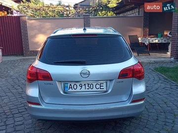 Авто Opel Astra 2013 № 8767576