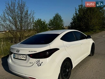Авто Hyundai Elantra 2013 № 8767578