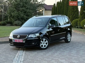 Авто Volkswagen Touran 2008 № 8767610
