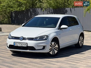 Авто Volkswagen E-Golf 2014 № 8767617