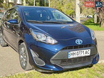 Авто Toyota Aqua 2017 № 8767764