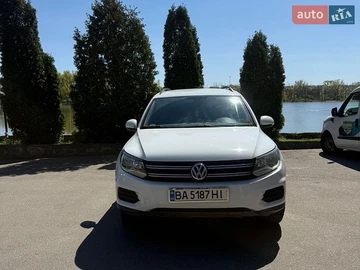 Авто Volkswagen Tiguan 2015 № 8767782