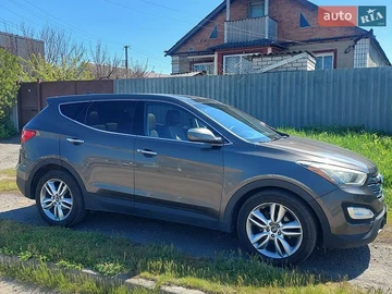Авто Hyundai Santa Fe 2013 № 8767806