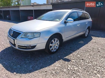 Авто Volkswagen Passat 2008 № 8768080
