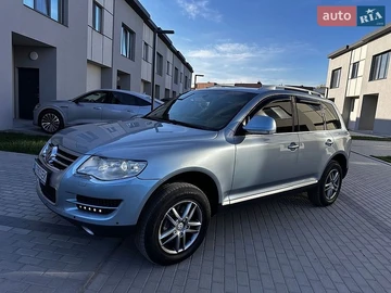 Авто Volkswagen Touareg 2008 № 8768095