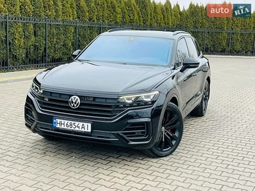 Авто Volkswagen Touareg 2020 № 8768143
