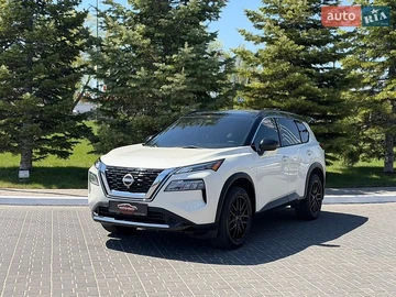 Авто Nissan Rogue 2023 № 8768319