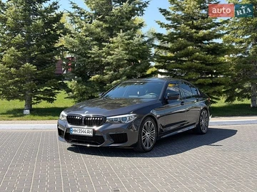Авто BMW 5 Series 2019 № 8768327