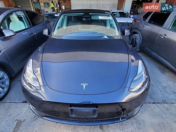 Авто Tesla Model Y 2024 № 8768477