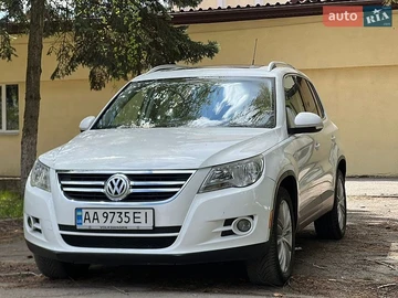 Авто Volkswagen Tiguan 2011 № 8768643