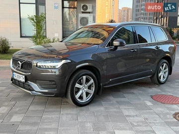 Авто Volvo Xc90 2023 № 8768708
