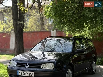 Авто Volkswagen Golf 2000 № 8768718