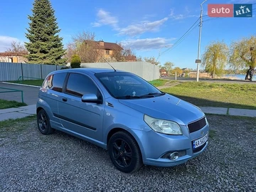 Авто Chevrolet Aveo 2011 № 8768733