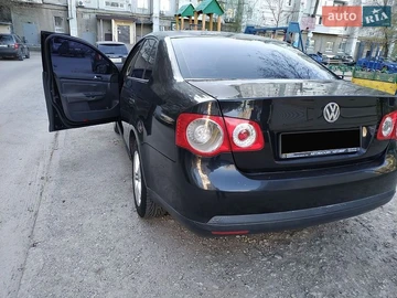 Авто Volkswagen Jetta 2007 № 8768734