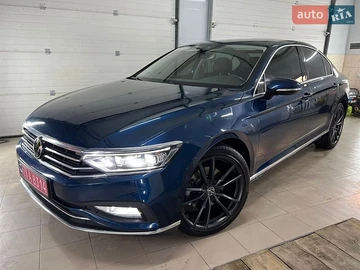 Авто Volkswagen Passat 2022 № 8768987