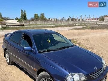 Авто Toyota Avensis 1999 № 8769030