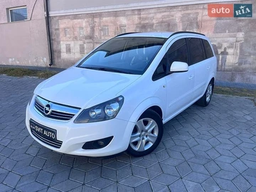 Авто Opel Zafira 2013 № 8769226