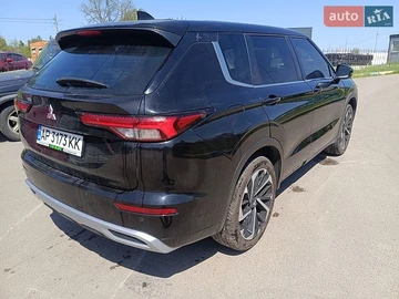 Авто Mitsubishi Outlander 2021 № 8769436