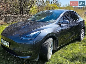Авто Tesla Model Y 2024 № 8769461