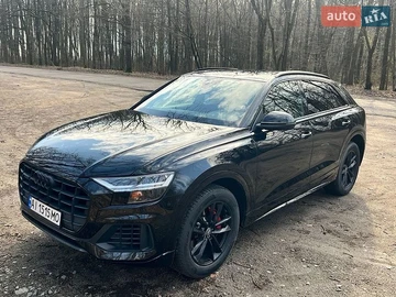 Авто Audi Q8 2018 № 8769480