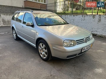 Авто Volkswagen Golf 2003 № 8769525
