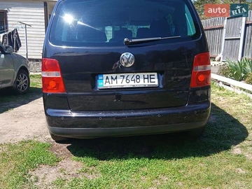 Авто Volkswagen Touran 2006 № 8769667