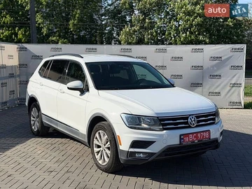 Авто Volkswagen Tiguan 2017 № 8769748