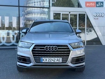 Авто Audi Q7 2017 № 8769962