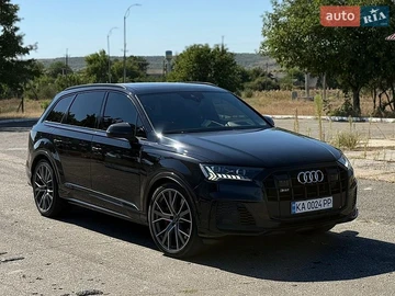 Авто Audi Q7 2020 № 8770120