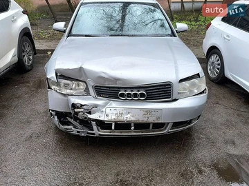 Авто Audi A4 2002 № 8770128