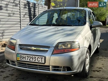 Авто Chevrolet Aveo 2005 № 8770135