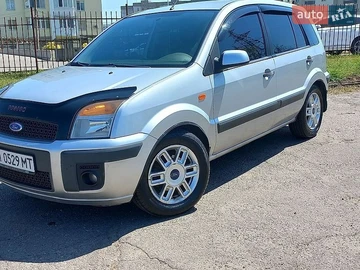 Авто Ford Fusion 2008 № 8770156