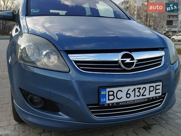 Авто Opel Zafira 2008 № 8770176