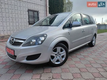Авто Opel Zafira 2010 № 8770304