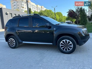 Авто Renault Duster 2010 № 8770337