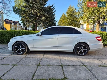 Авто Mercedes E-Class 2012 № 8770506