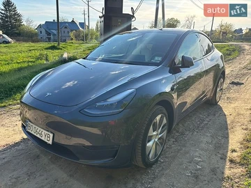 Авто Tesla Model Y 2023 № 8770564