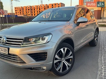 Авто Volkswagen Touareg 2018 № 8770697