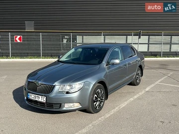 Авто Skoda Superb 2009 № 8771030