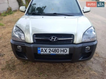 Авто Hyundai Tucson 2008 № 8771210