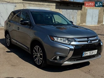 Авто Mitsubishi Outlander 2015 № 8771233