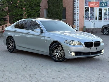 Авто BMW 5 Series 2013 № 8771235