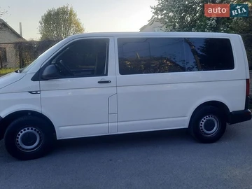 Авто Volkswagen Transporter 2018 № 8771380
