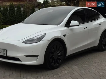 Авто Tesla Model Y 2022 № 8771416