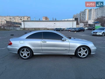 Авто Mercedes Clk-Class 2002 № 8771609