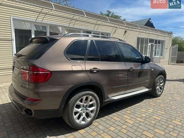 Авто BMW X5 2010 № 8771633