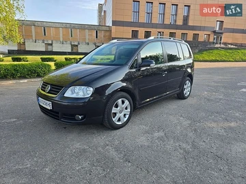 Авто Volkswagen Touran 2005 № 8771741