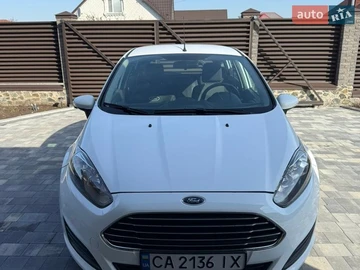 Авто Ford Fiesta 2015 № 8771753