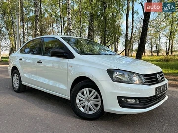 Авто Volkswagen Polo 2018 № 8772007