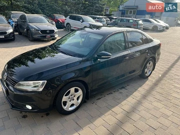 Авто Volkswagen Jetta 2011 № 8772014
